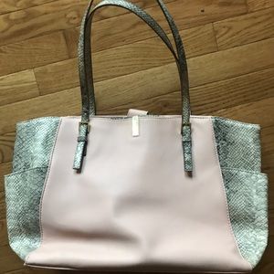 Tutilo Handbag/laptop work bag in Blush